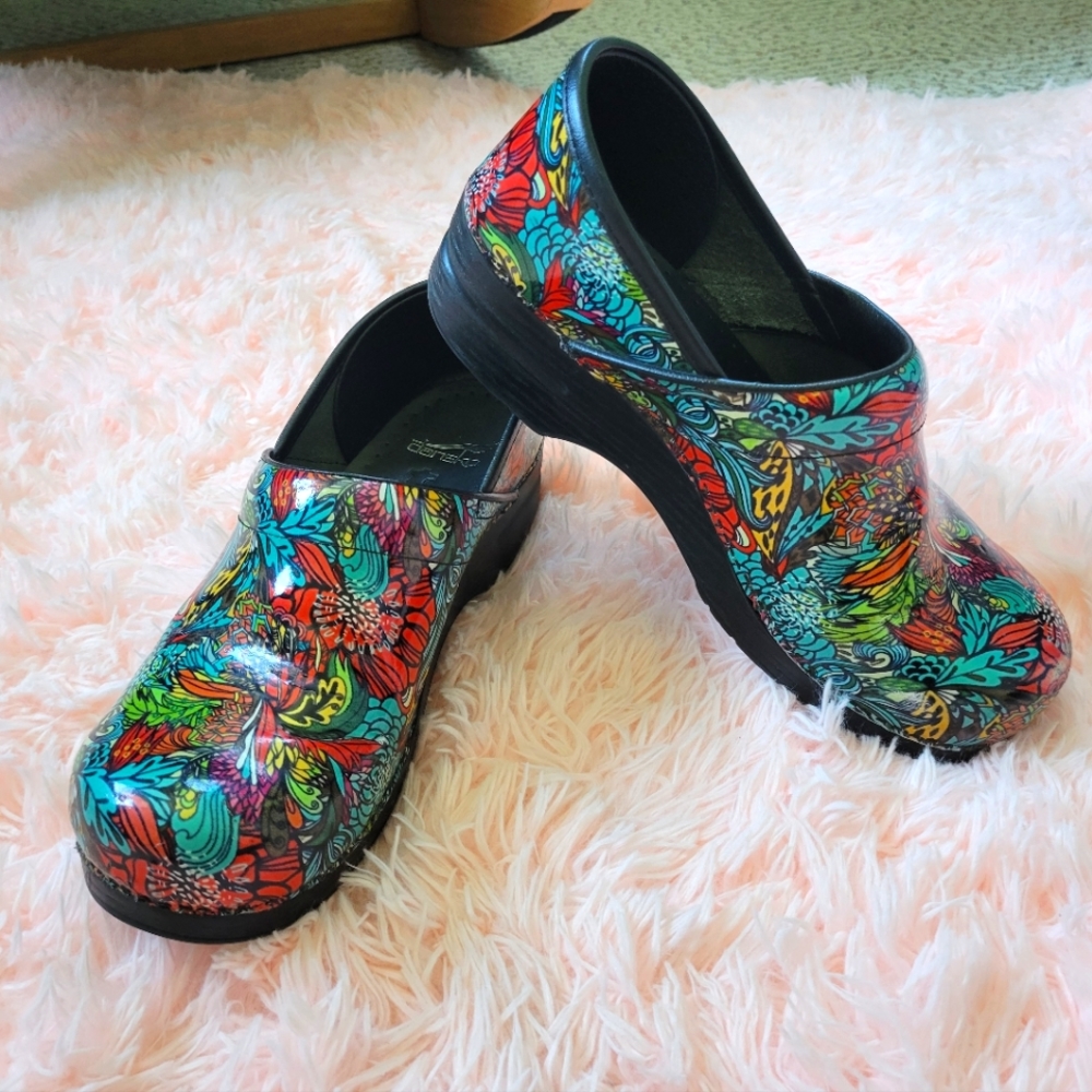 Beautiful multicolored Dansko women's clogs